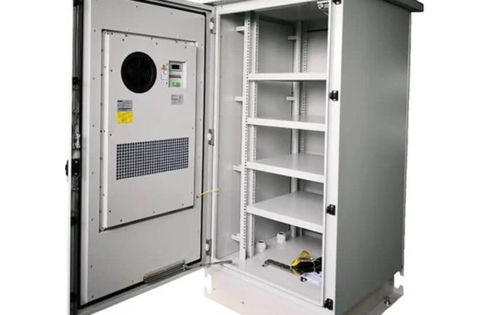 INSTRUMENT CABINET FOR TELECOM